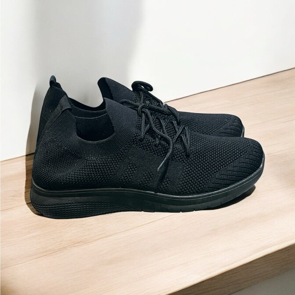 Bernal for Women Sneakers Size 7. New with Box